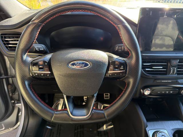 Certified 2023 Ford Escape ST-Line Select w/ Tech Pack #2 AWD/4WD image 21