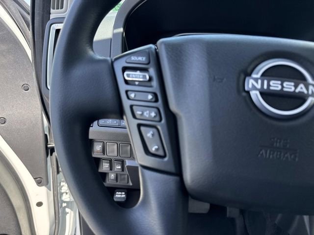 Used 2025 Nissan Frontier SV image 22
