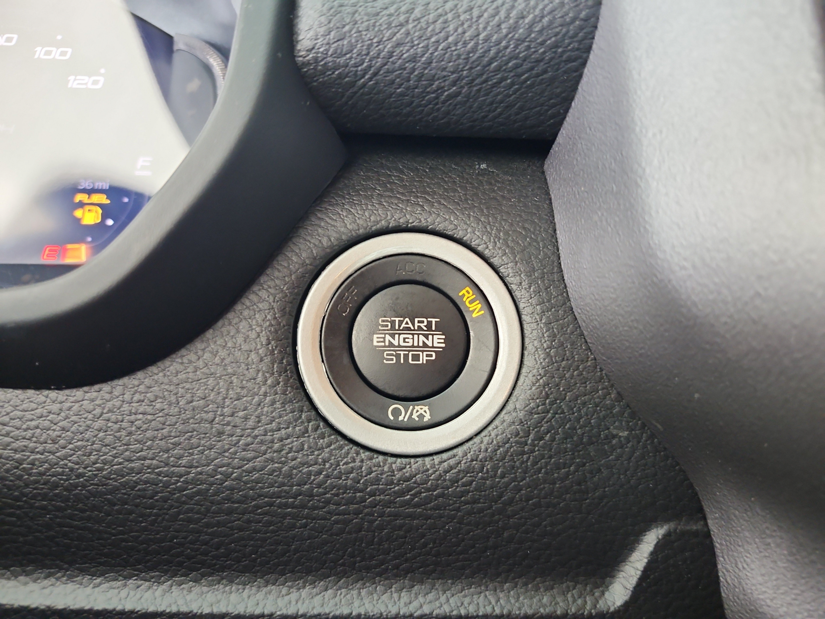 Used 2024 RAM 1500 Rebel w/ Rebel Level 1 Equipment Group AWD/4WD image 27