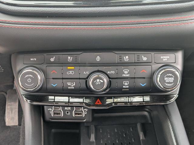 Used 2025 Dodge Durango R/T AWD/4WD image 23