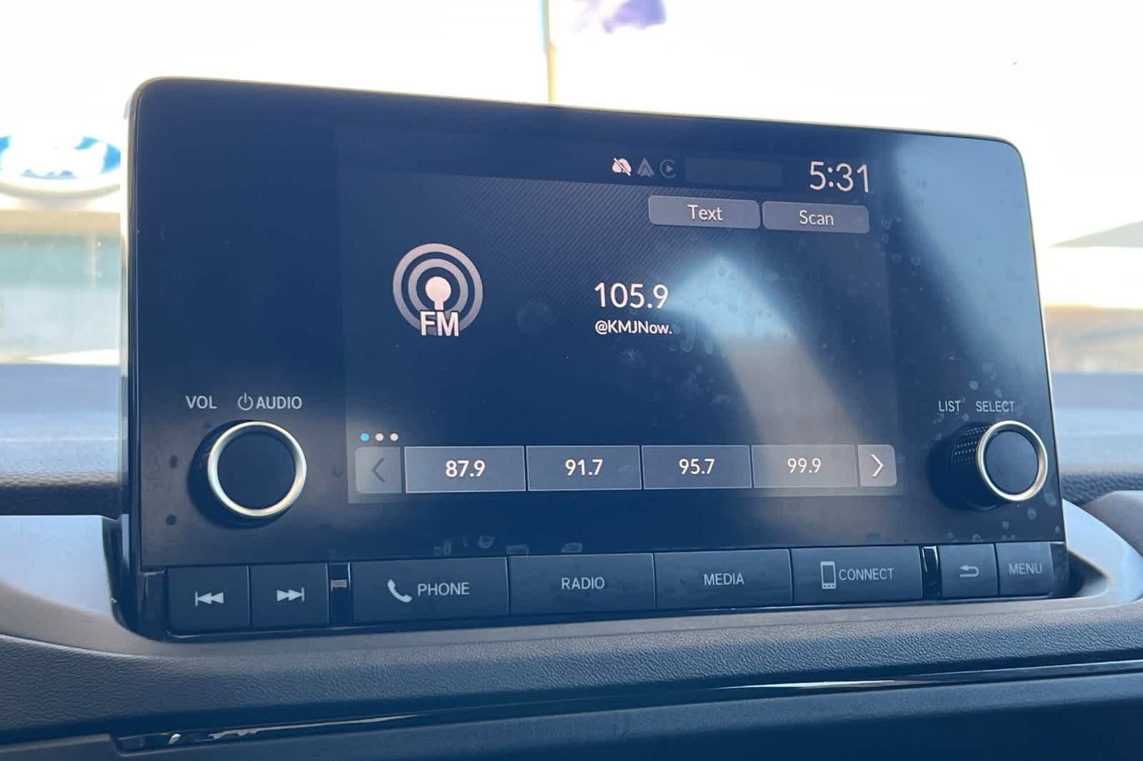 Used 2023 Honda Accord EX image 17