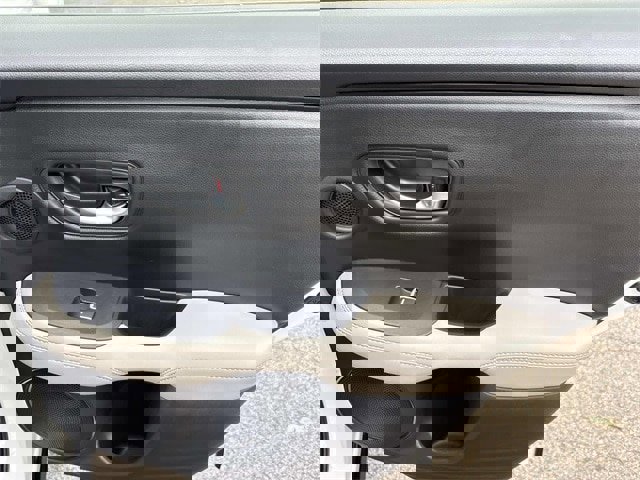 Used 2025 Honda HR-V EX-L image 19