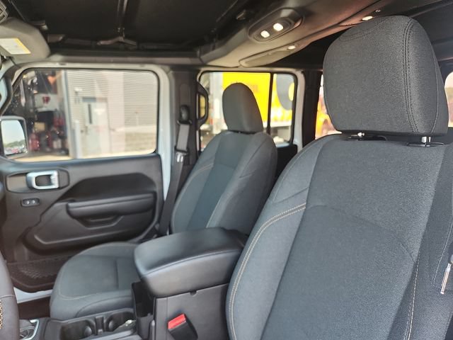 Used 2024 Jeep Wrangler Unlimited Sport AWD/4WD image 21