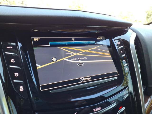 Used 2020 Cadillac Escalade Premium Luxury AWD/4WD image 18