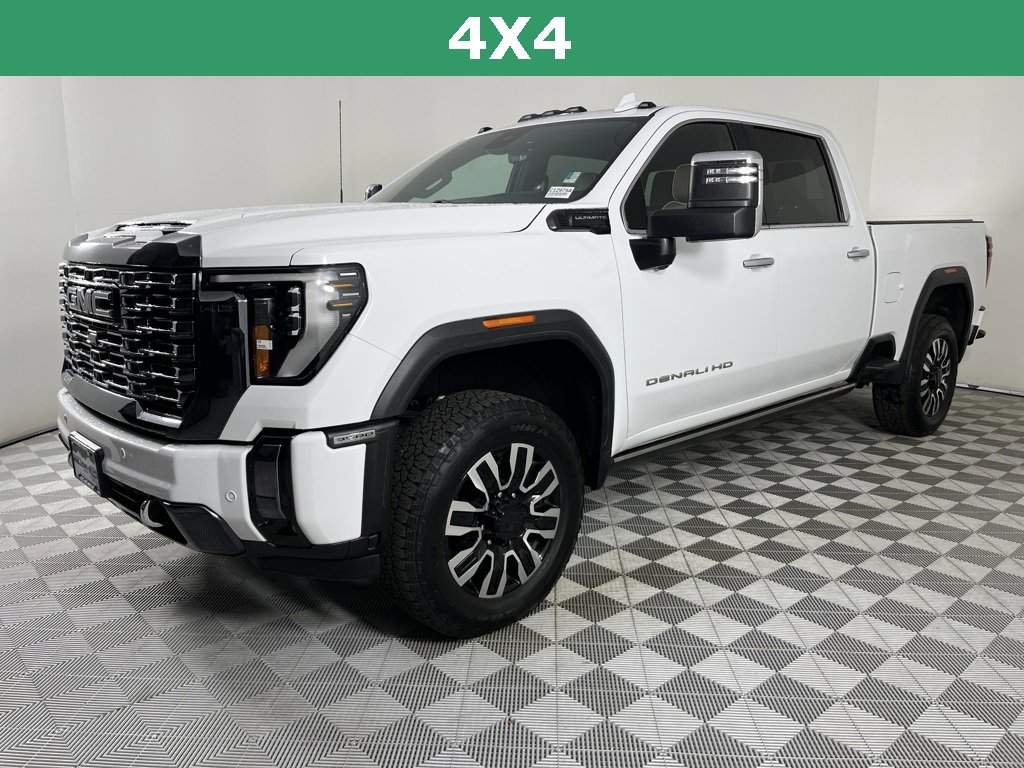 Used 2024 GMC Sierra 3500 Denali Ultimate image 3