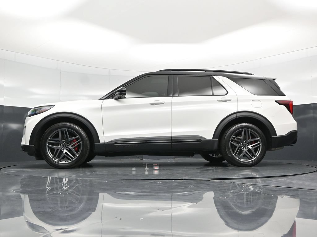 Certified 2025 Ford Explorer ST AWD/4WD image 56