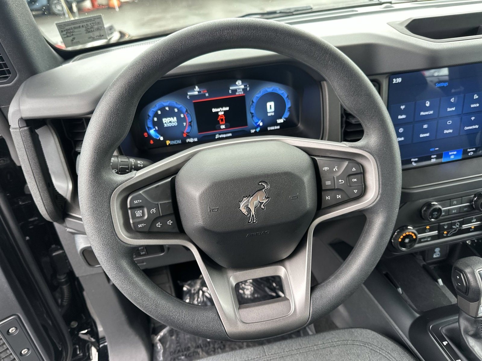 Certified 2025 Ford Bronco 4-Door AWD/4WD image 24