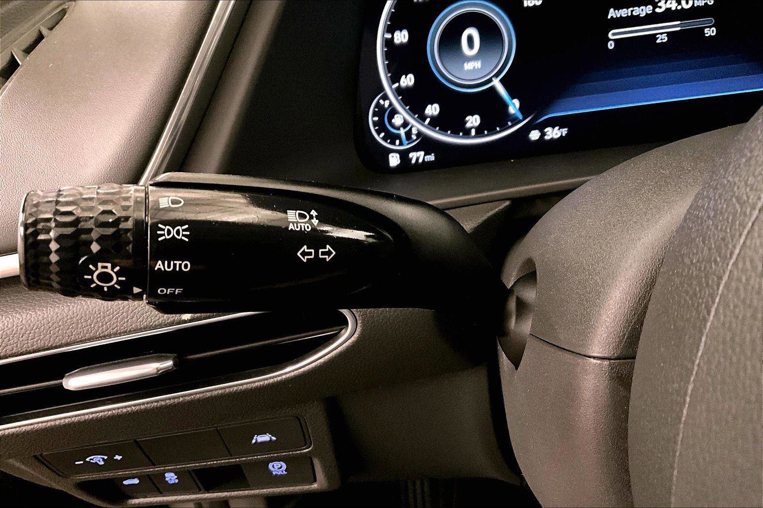 Used 2020 Hyundai Sonata SEL w/ Convenience Package image 30