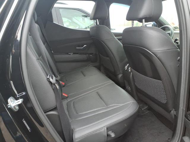 Used 2022 Hyundai Santa Cruz Limited AWD/4WD image 8