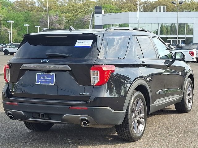 Certified 2023 Ford Explorer XLT w/ Equipment Group 202A AWD/4WD image 6