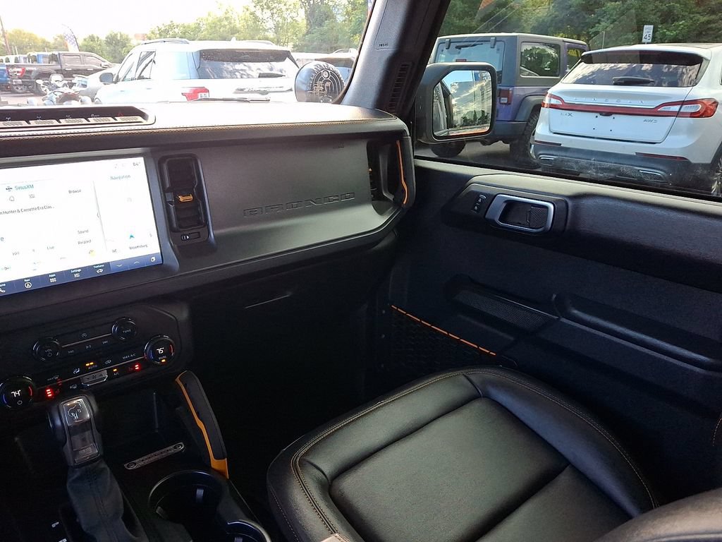 Certified 2024 Ford Bronco Badlands AWD/4WD image 16