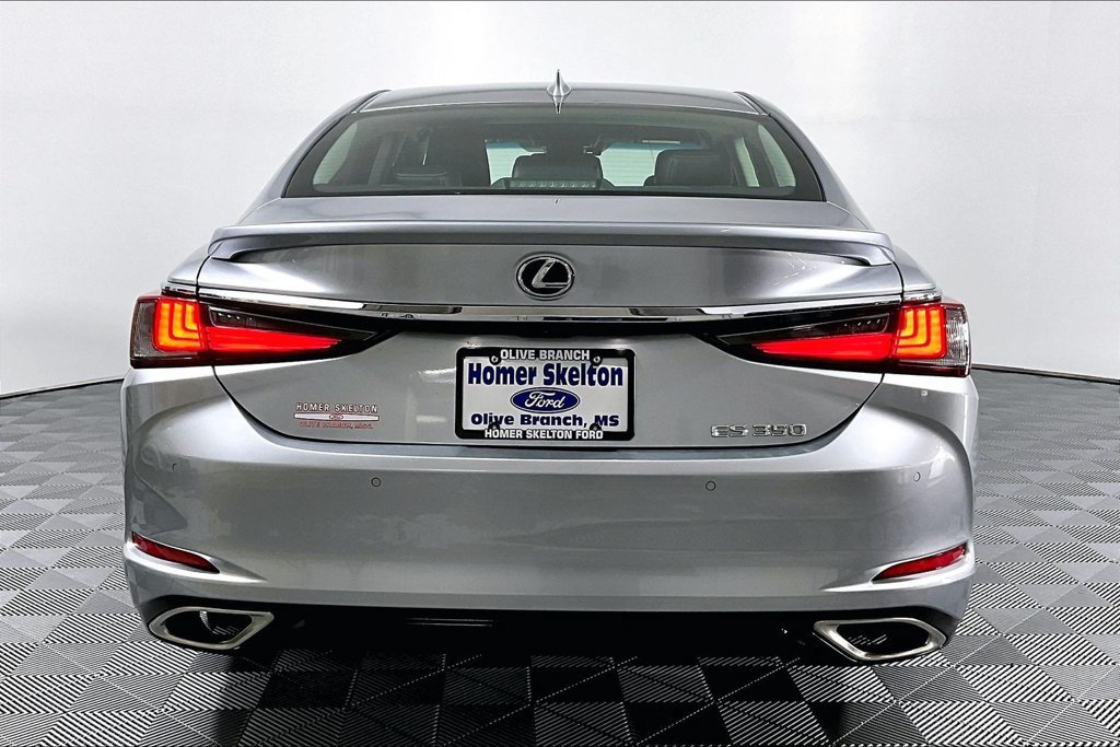 Used 2022 Lexus ES 350 w/ Premium Package FWD image 4