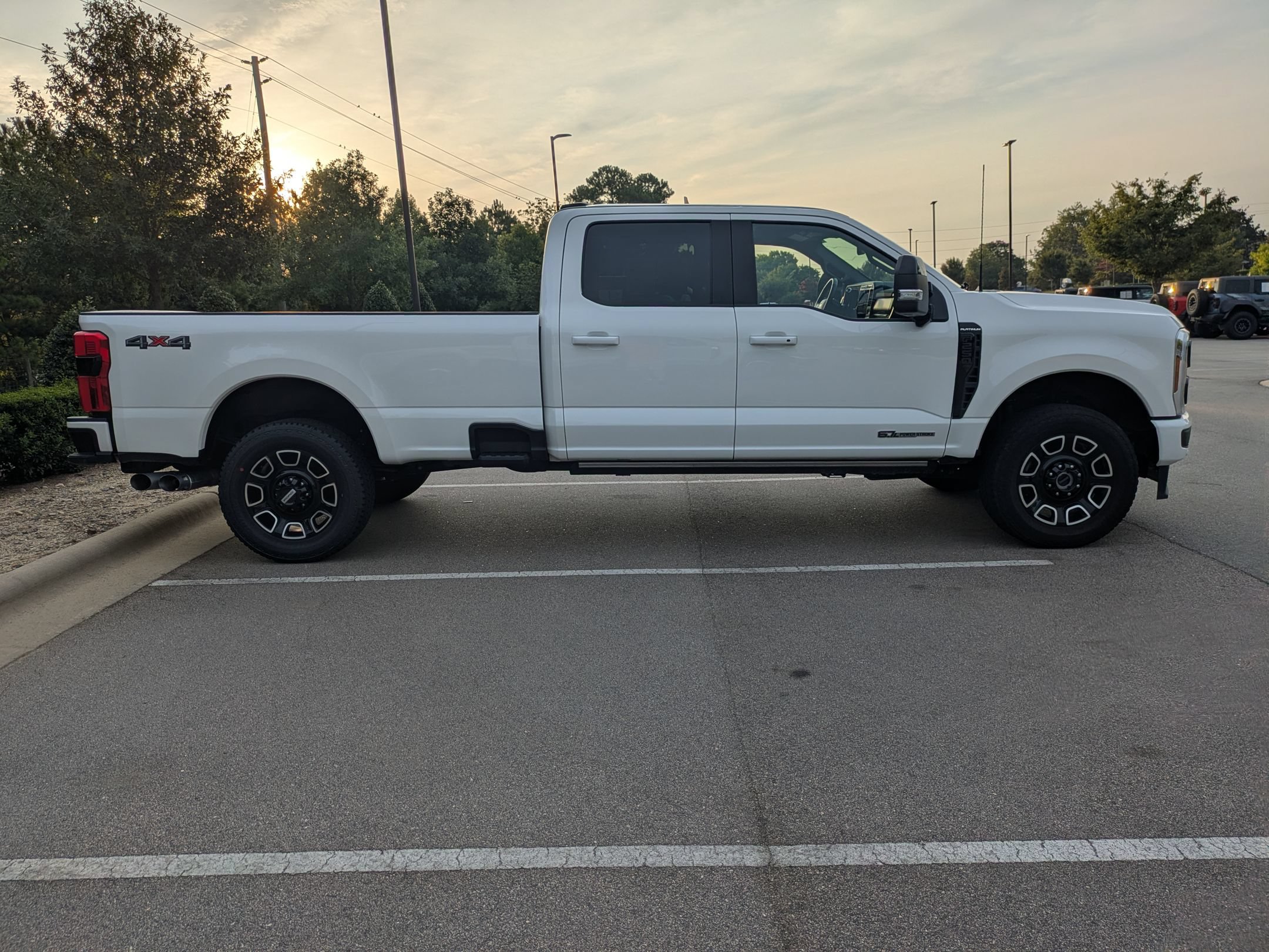 Certified 2025 Ford F250 Platinum AWD/4WD image 3