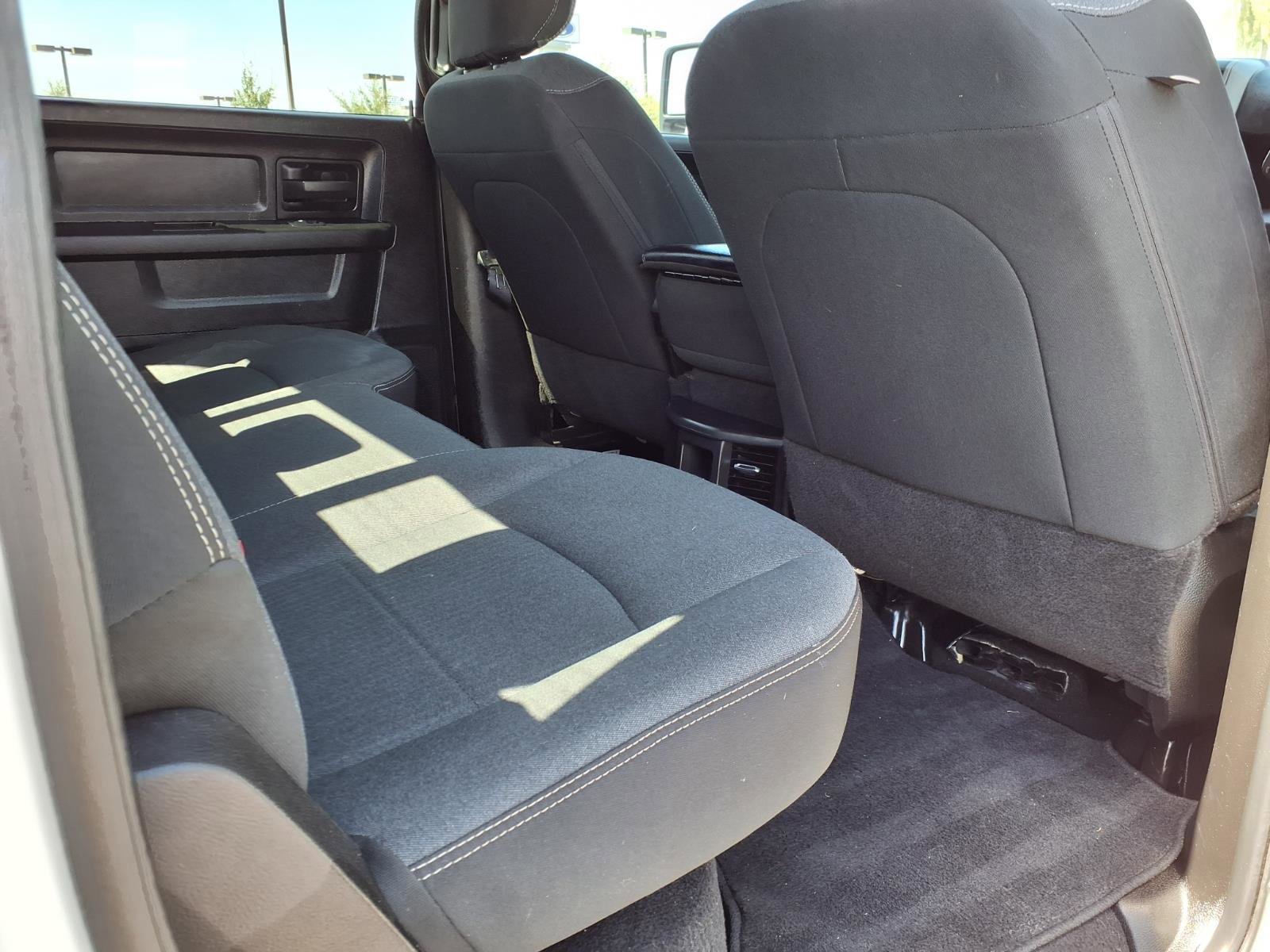Used 2024 RAM 2500 Tradesman w/ Chrome Appearance Group AWD/4WD image 13