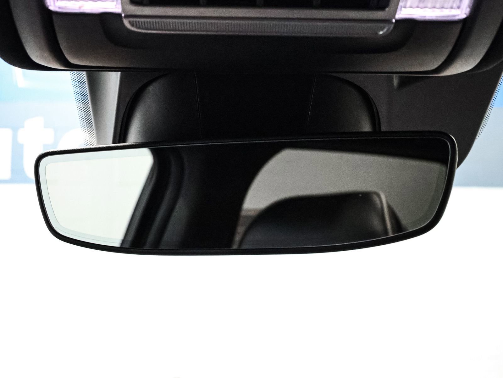 Used 2020 RAM 1500 Limited image 28