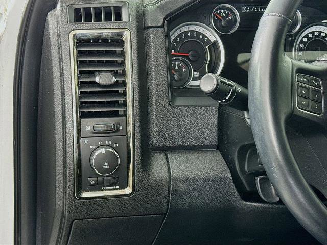 Used 2017 RAM 1500 Sport w/ Quick Order Package 26Q Night AWD/4WD image 10
