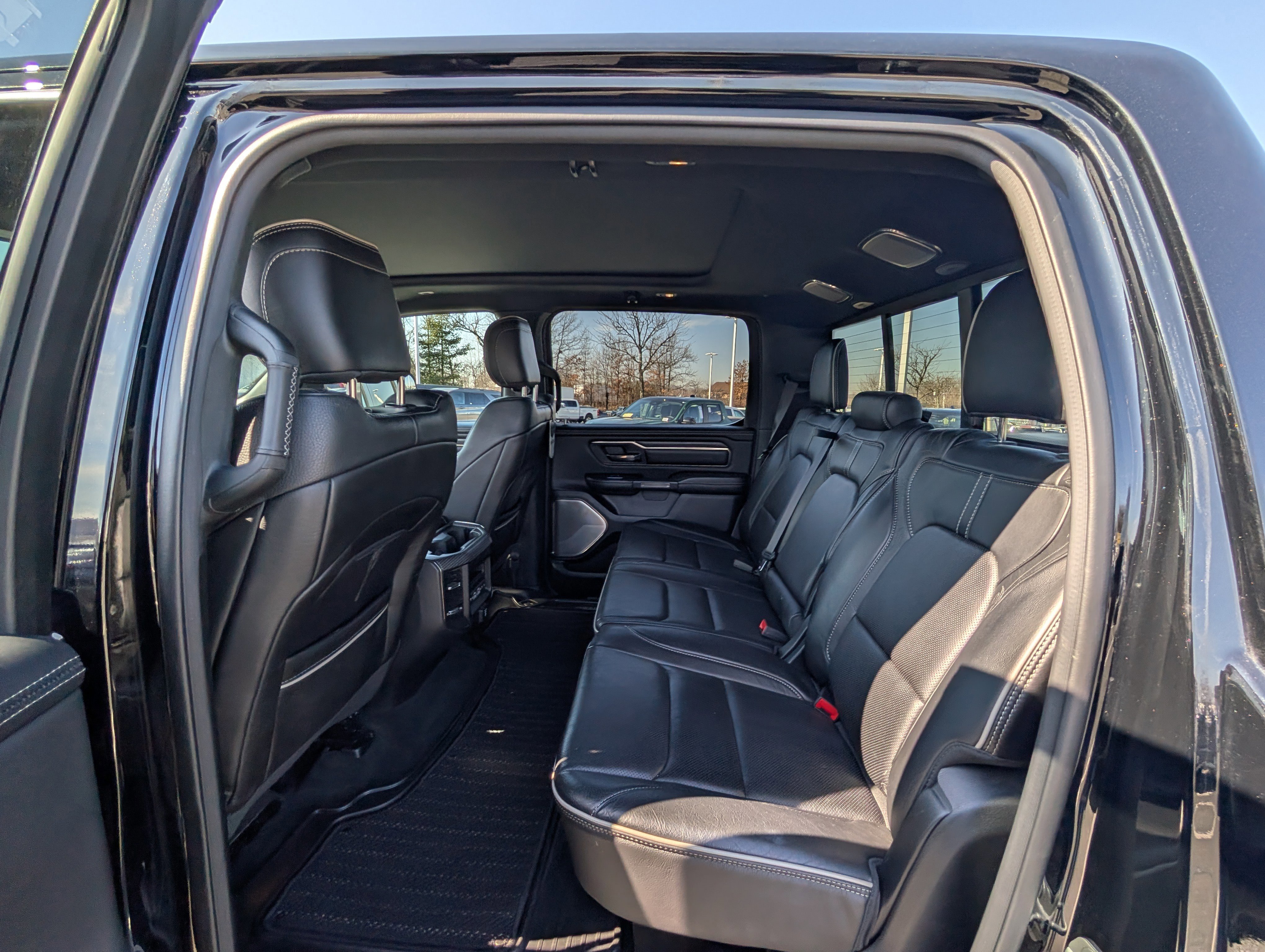 Used 2021 RAM 1500 Limited w/ Night Edition image 13