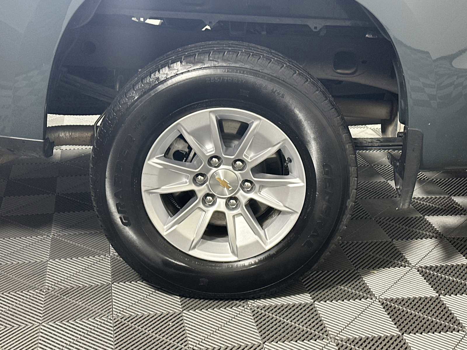 Used 2025 Chevrolet Silverado 1500 LT image 19