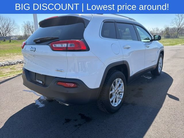 Used 2017 Jeep Cherokee Latitude w/ True North Edition AWD/4WD image 7