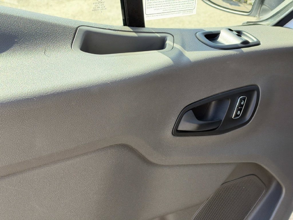 Certified 2024 Ford Transit 350 XLT RWD image 22