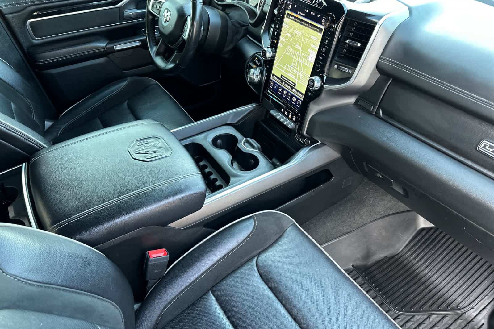Used 2021 RAM 1500 Laramie AWD/4WD image 15