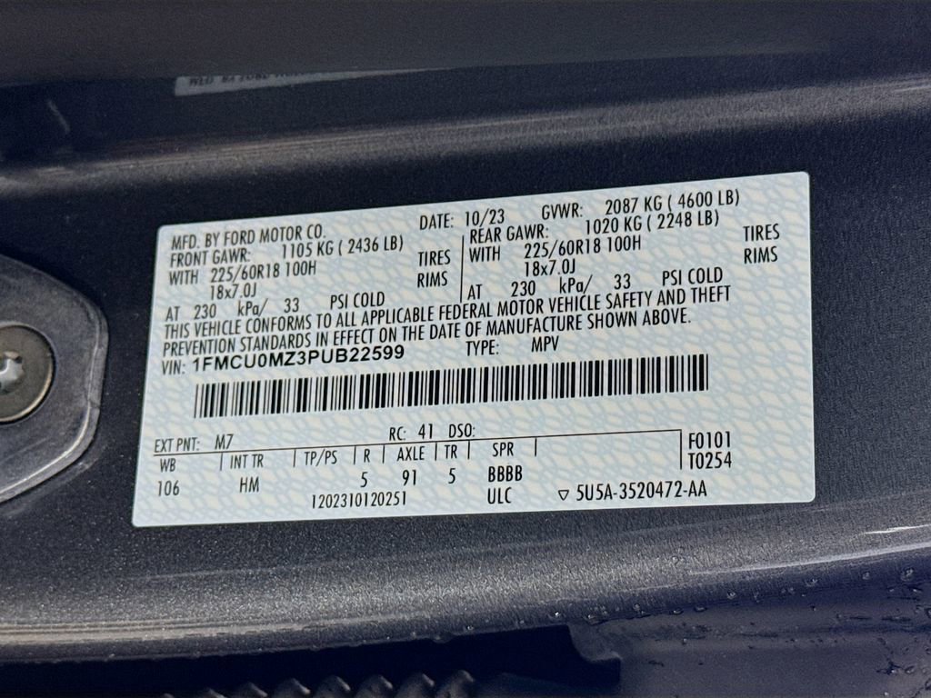 Certified 2023 Ford Escape ST-Line w/ Equipment Group 301A image 32