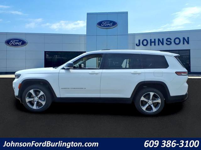 Used 2023 Jeep Grand Cherokee L Limited AWD/4WD image 6