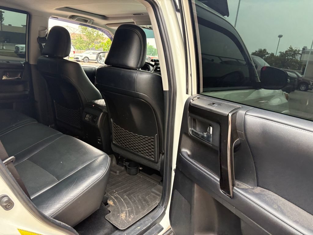 Used 2019 Toyota 4Runner Limited AWD/4WD image 29