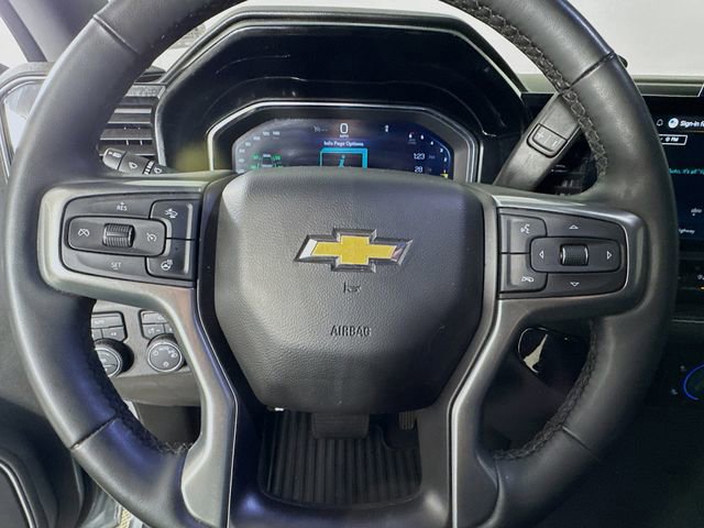Used 2023 Chevrolet Silverado 1500 LT image 13