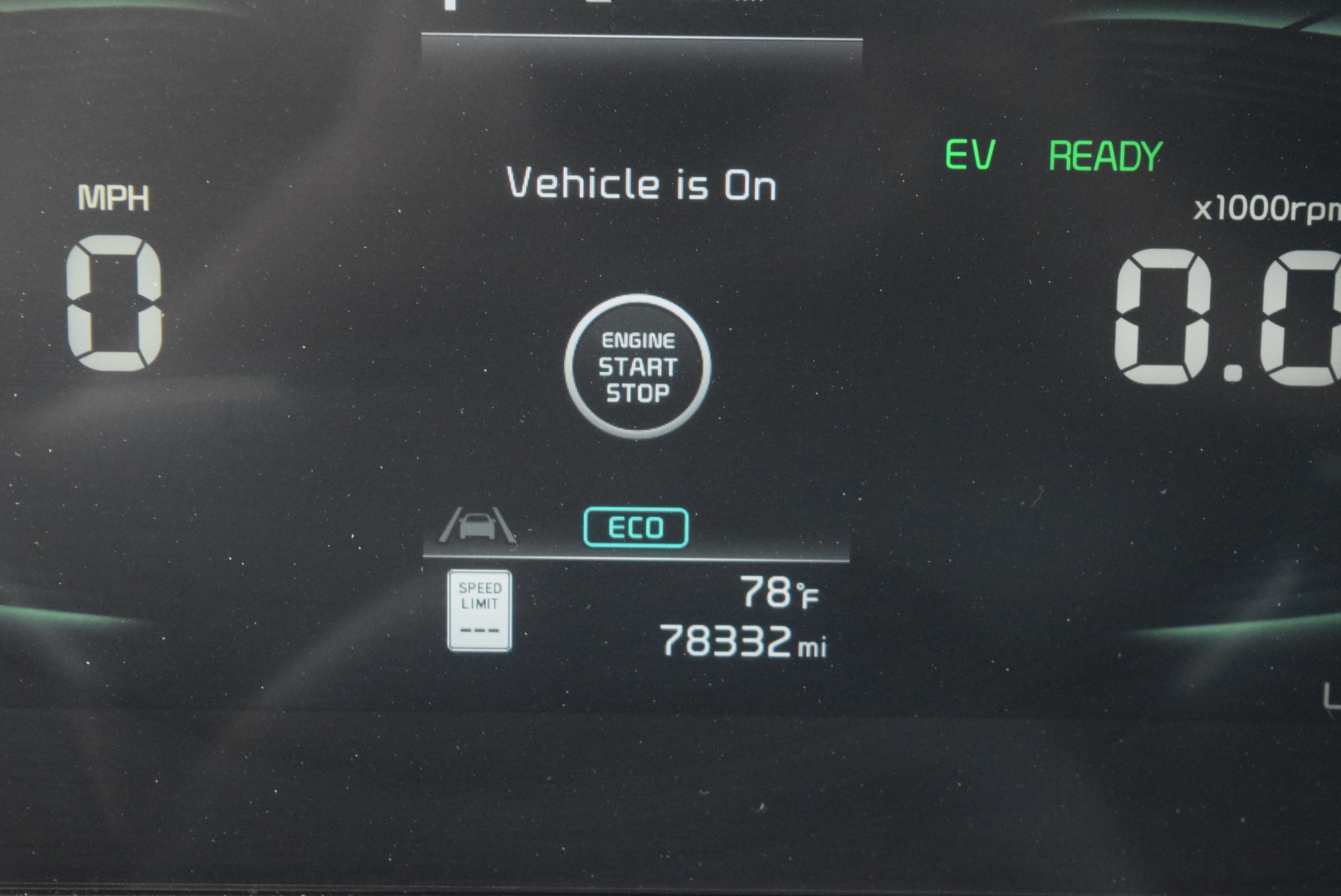 Used 2023 Kia Niro EX Touring FWD image 12