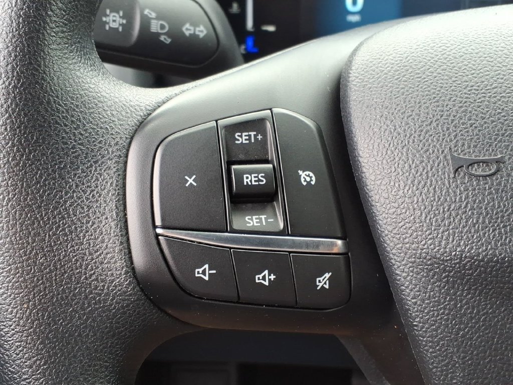Certified 2025 Ford Maverick XL w/ Equipment Group 102A AWD/4WD image 7