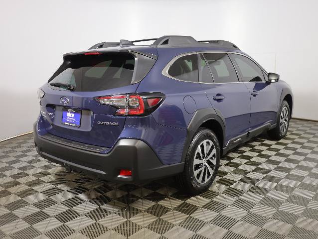 Used 2025 Subaru Outback Premium w/ Popular Package #1A AWD/4WD image 6