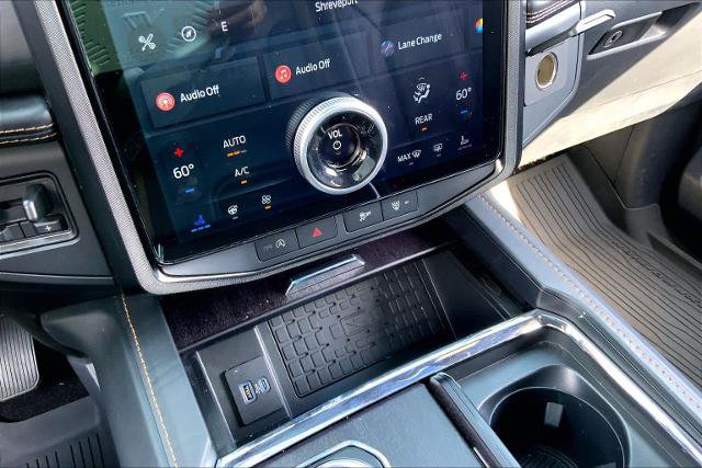 Certified 2023 Ford Expedition Platinum RWD image 32