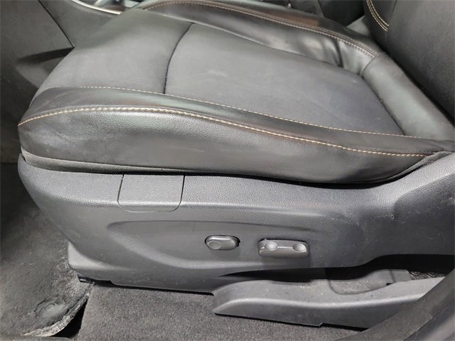 Used 2018 Chevrolet Trax LT w/ Driver Confidence Package image 9