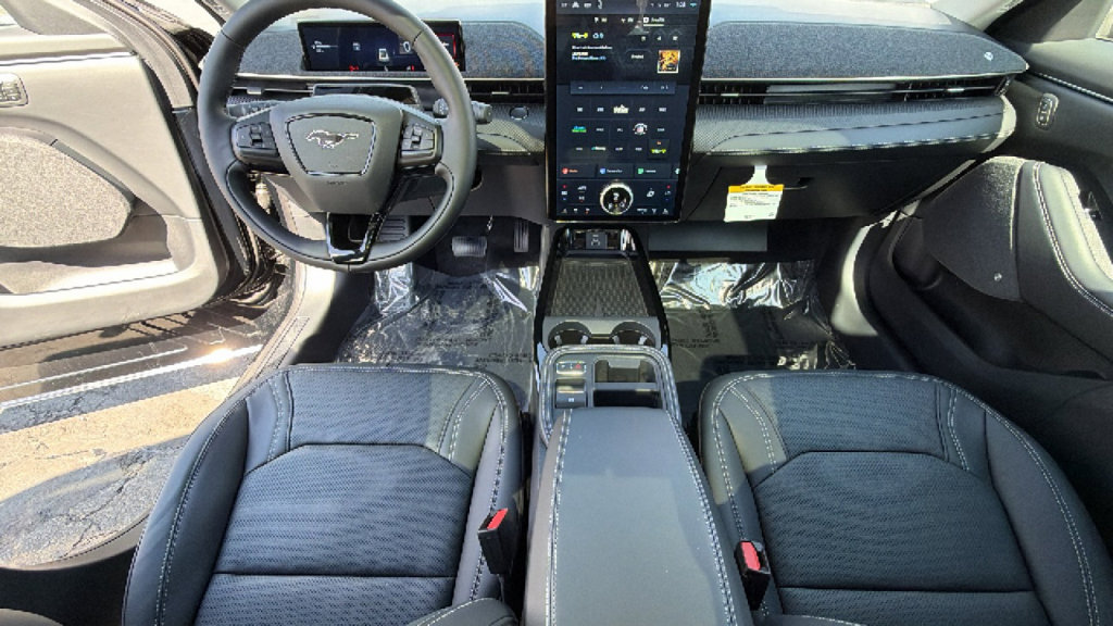 Certified 2026 Ford Mustang Mach-E Premium AWD/4WD image 26