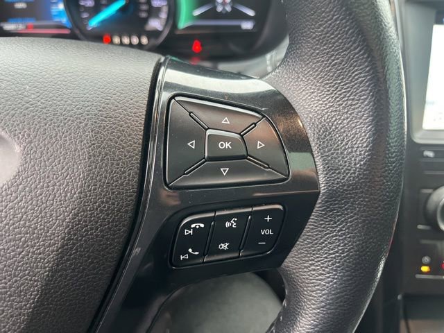 Certified 2018 Ford Explorer XLT w/ Equipment Group 202A image 31