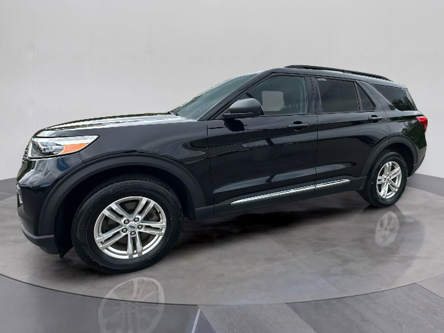 Certified 2022 Ford Explorer XLT
