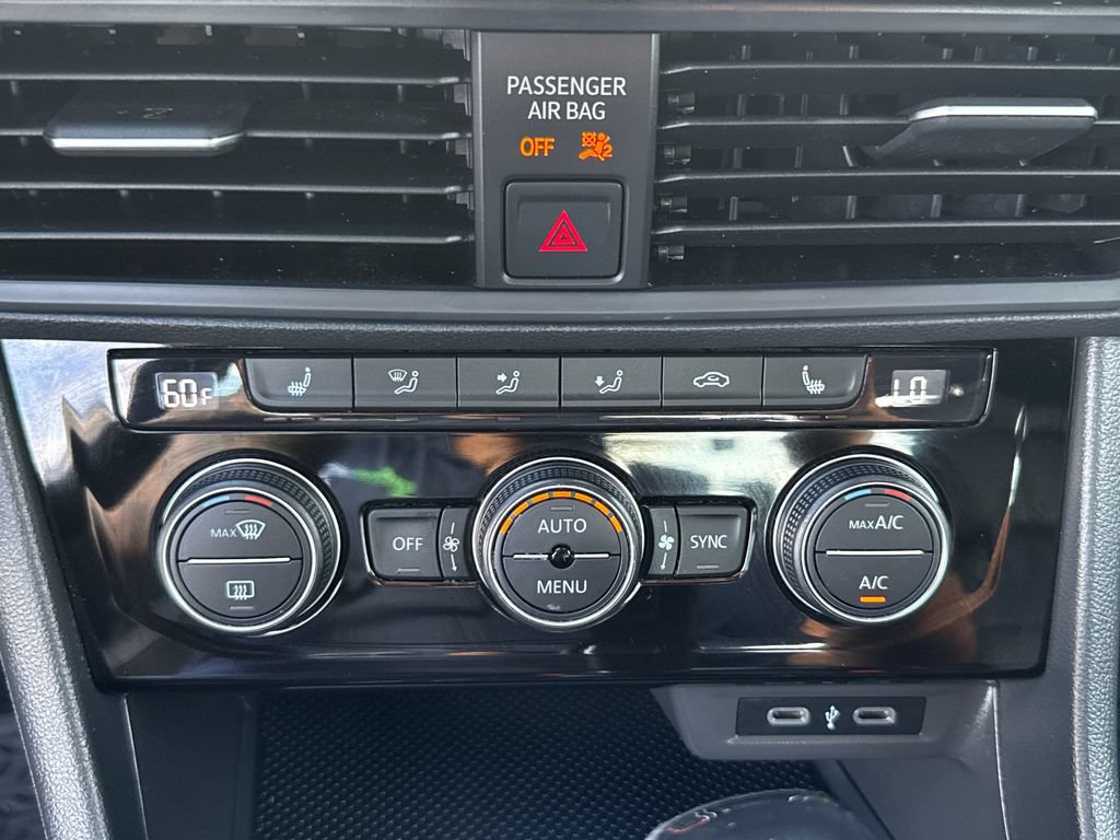 Used 2022 Volkswagen Jetta SE FWD image 20