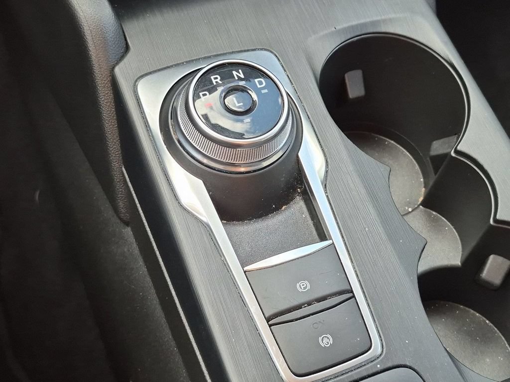 Certified 2025 Ford Escape Active AWD/4WD image 20