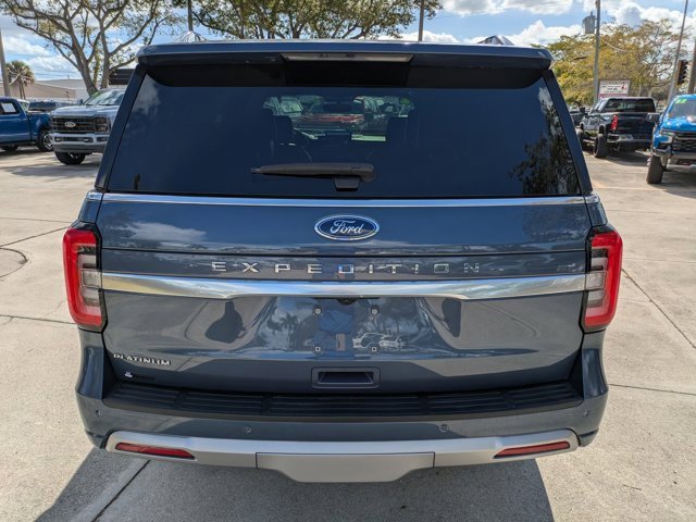 Certified 2022 Ford Expedition Platinum image 5