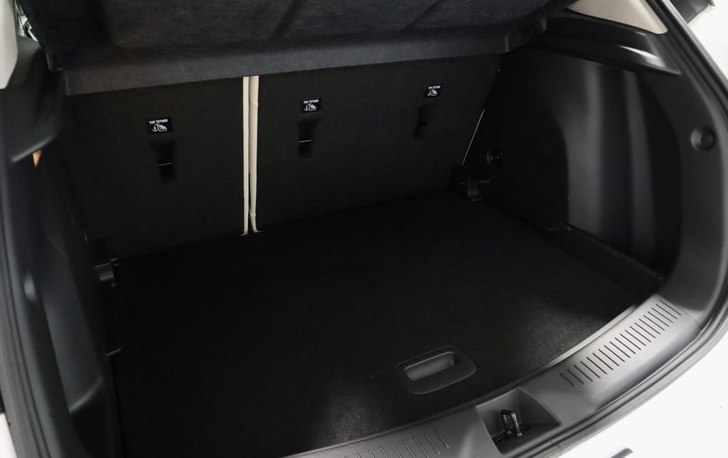 Used 2024 Buick Encore GX Avenir w/ Avenir Technology Package image 15