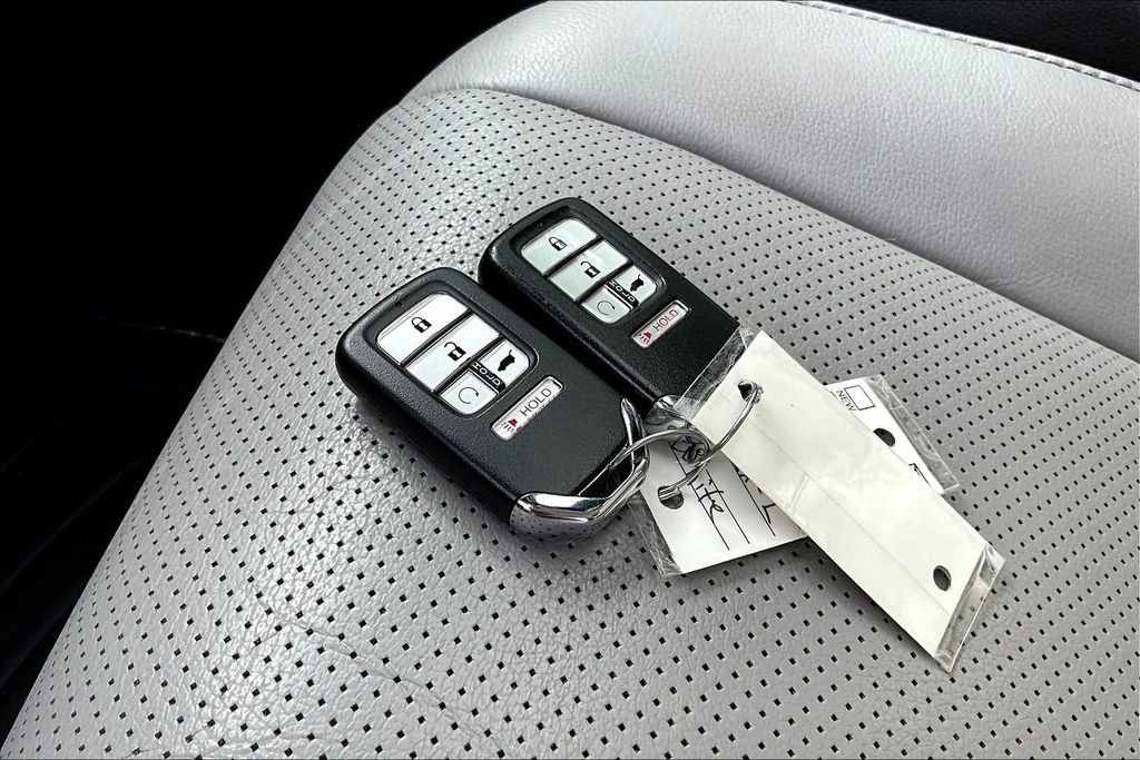 Used 2023 Honda Passport EX-L image 37