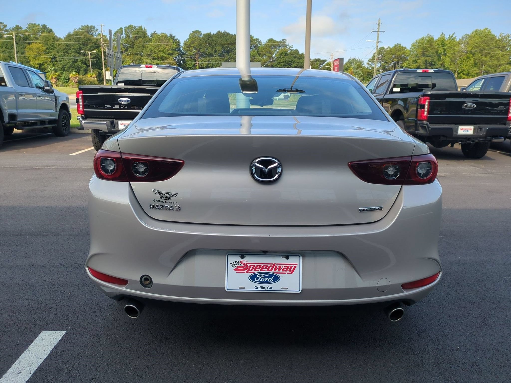 Used 2025 MAZDA MAZDA3 s FWD image 8
