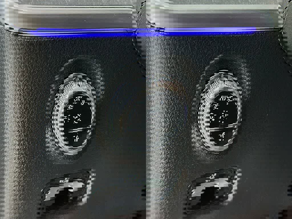 Used 2022 Mercedes-Benz C 300 C 300 image 27