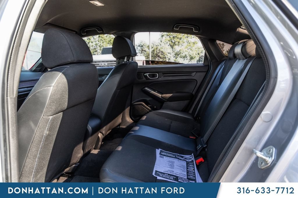 Used 2023 Honda Civic Sport image 18