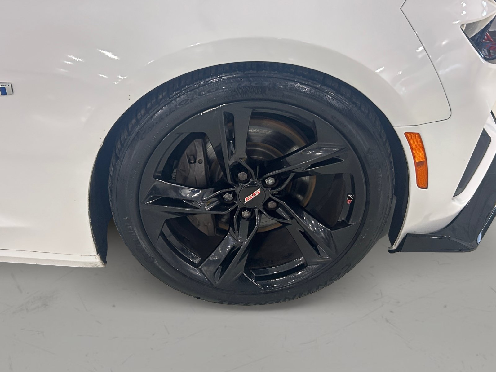 Used 2019 Chevrolet Camaro SS RWD image 10