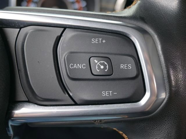 Used 2021 Jeep Gladiator Overland image 14