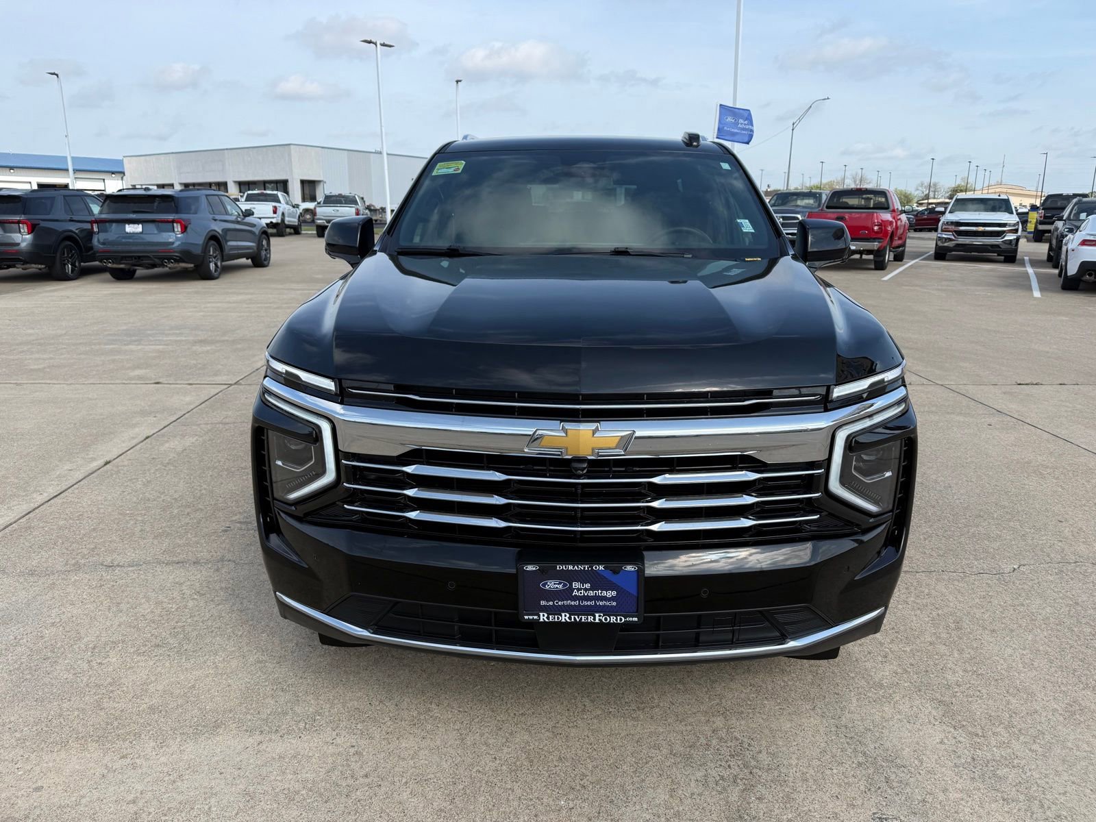 Used 2025 Chevrolet Tahoe LT image 8