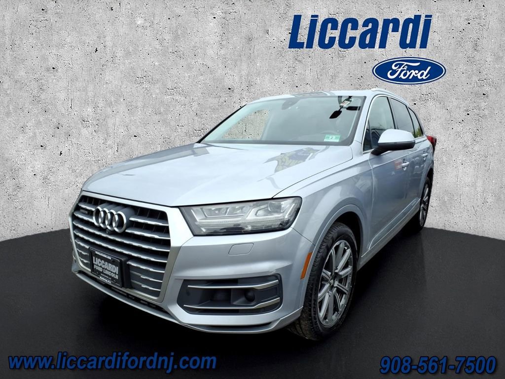 Used 2018 Audi Q7 3.0T Prestige AWD/4WD image 3