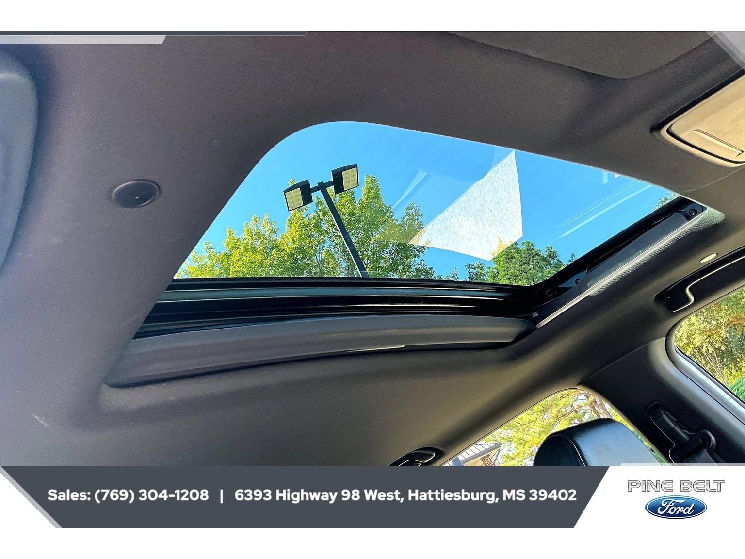 Used 2024 Honda CR-V Sport Touring image 16